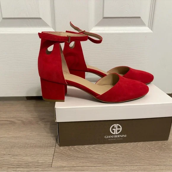 Giani Bernini Red Suede Block Heels - Picture 1 of 8